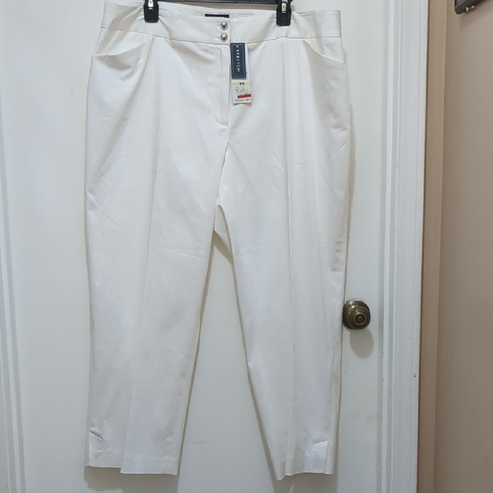Jones New York Women's White Pants Size 18W